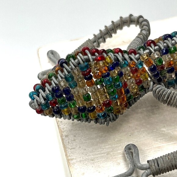 Handmade Wire Wrapped Beaded Gecko Sculpture, Wall Art, Multi Color Glass Beads - Picture 2 of 11